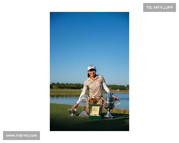 泰国选手提提库卫冕CME巡回锦标赛，破纪录斩获400万美元奖金并创LPGA最低平均杆数新纪录